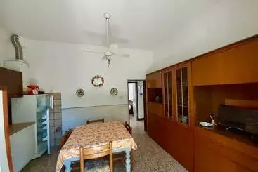 Vakantie-appartementen S266   Sirolo, Quadrilocale Con Giardino E Posto Auto