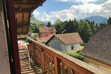 Жильё для туристов Cotes Et Lac Charme, Parking, Proche Lac Et Randonnée