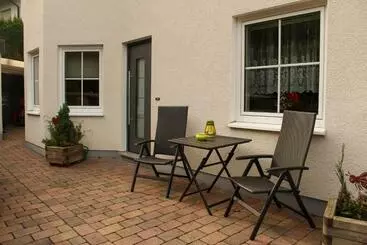 Turistihuoneistot Ferienwohnung Waldblick