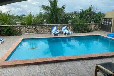 Turist apartmanları Shanti Del Mar