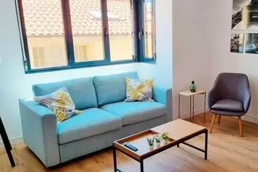 Pisos turísticos Arboleda Centro Con Parking