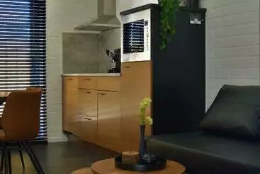 Turistihuoneistot Bed En Boats Zijlmans