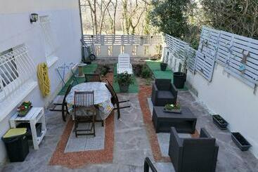 דירות לתיירים Gite Chez Pierrette