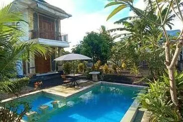 Turista apartmanok Sekarinis Place