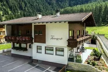 تختخواب و صبحانه Haus Alpengruß