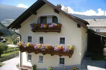 ホテル Ferienhaus Sabine