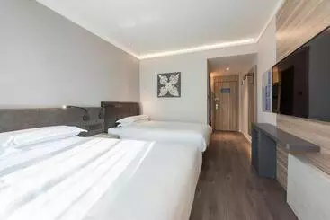 Hanting Premium Hotel Youjia Xining Shengli Road