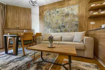 Apartamentos turísticos Golden Pine, A Private Apartment In Five Star