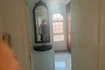 ツーリストアパートメント Casa Wenche