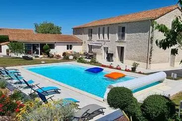 Turistihuoneistot Gîte La Gloriette 4 à 6 Personnes Proche Futuroscope