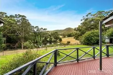 ツーリストアパートメント Old School Rocky Cape Guesthouse