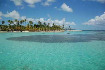 آپارتمان‌های توریست‌ها Villa Café   Appartement F3 à Sainte Anne