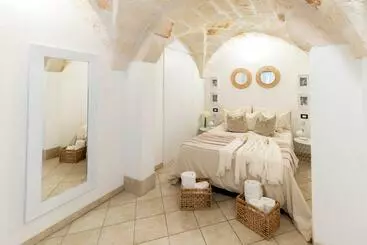 Appartements touristiques Accanto All Arco