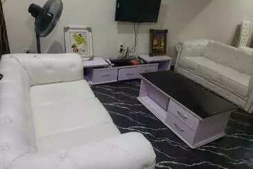 ツーリストアパートメント Deluxe 3 Br Apartment With Free Wifi