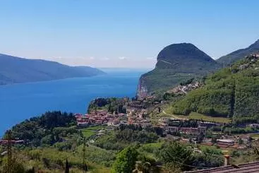 Turistihuoneistot Casa Palanca 2 Balcony Lake View By Garda Domus Mea