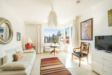 游客公寓 Ferienwohnung Mit Balkon Sonnig 4 Stock Schwimmbad Sauna Inklusive 100m Zum Strand