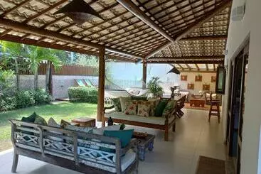 ツーリストアパートメント Praia Do Forte Com Reserva Sapiranga Casa Com 4/4