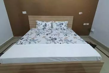 ツーリストアパートメント 3 Bedroom With Large Party Hall