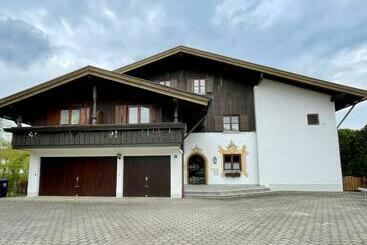 Apartamentos turísticos Ferienwohnung Wolf