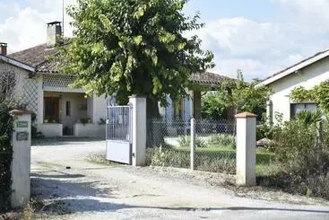 ツーリストアパートメント Gite Au Tranquillou