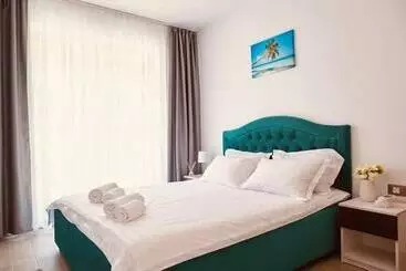Appartements touristiques Apartament M&v Alezzi Beach Resort Pool Spa