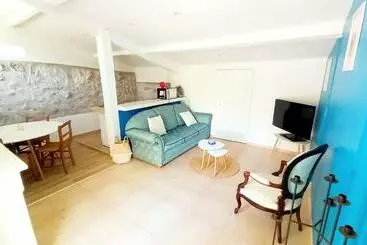 Apartamente turistice La Petite Pelicane