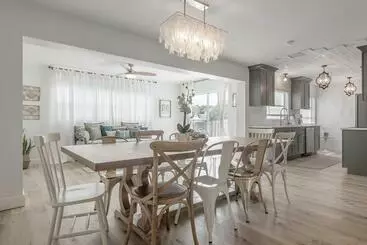 Turistlejligheder Renovated Largo Heated Pool Home