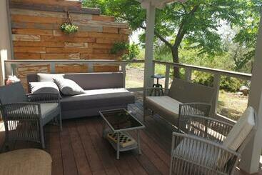 Turistihuoneistot אביב יחידות אירוח