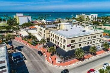 Apartaments turístics Luxury Ocean View Condo @ Aruba’s Palm Beach
