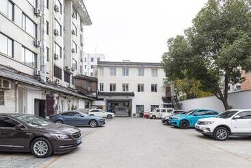 Lavande Hotel Suzhou South Renmin Road