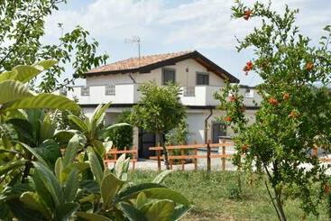 شقق خاصة سياحية A Friscura, Villa Indipendente Per Le Tue Vacanze