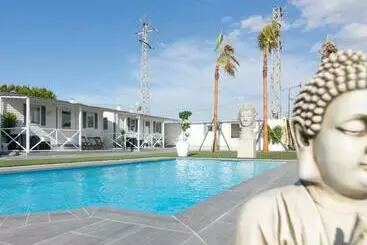 Ferienwohnungen Bungalows Buda Beach