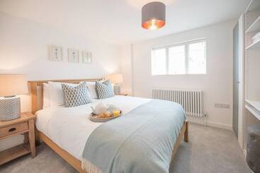 Жильё для туристов 2 Old Foundry Long Melford