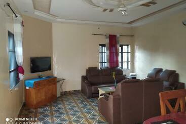 شقق خاصة سياحية Bethel House 2 Villas