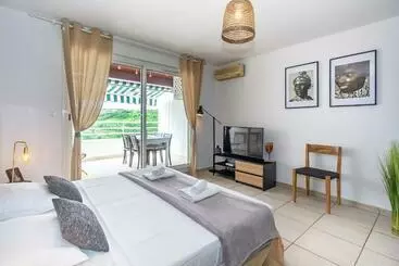 آپارتمان‌های توریست‌ها Out Of Africa   Beau Studio Avec Magnifique Vue Mer à Cap Homard   Saint Gilles