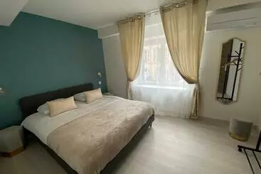 ツーリストアパートメント La Terrasse Du Faubourg