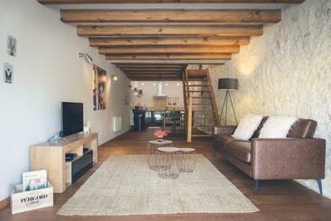 דירות לתיירים Les 3 C