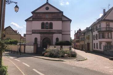 آپارتمان‌های توریست‌ها Chez Jeanne   2 Personnes