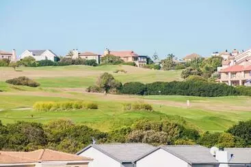 آپارتمان‌های توریست‌ها Golf & Tides