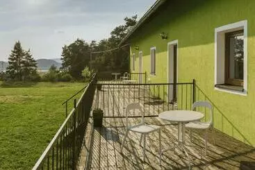 Turistihuoneistot Penzion Kozí Zámek