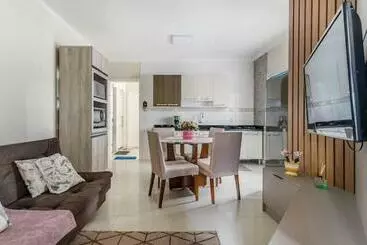 Turistihuoneistot Self Check In Wi Fi , 2 Garagens, Home Officce, Ar Quente E Frio