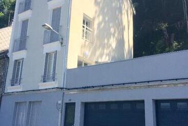 Turista apartmanok Villa Les Dahlias