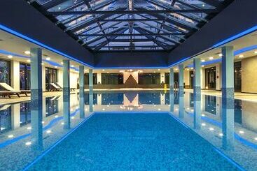 בית מלון כפרי Saint George Palace Apart