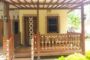 فندق Anang Bed & Breakfast Syariah By Ndalem Beong