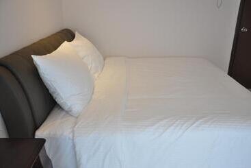 پانسیون Imperial Cottage