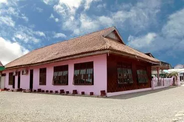 Hotel Ayu