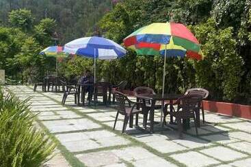 Misty Meadows By Priyago Hotels