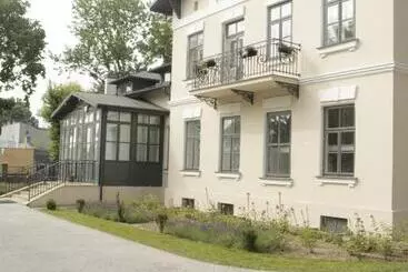 Hotelli Lawendowy Dworek