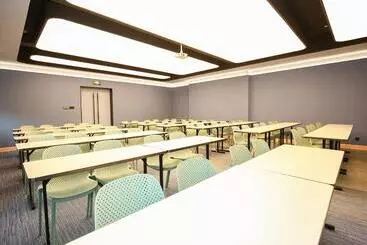 هتل Hanting Sh Hq Rail Station