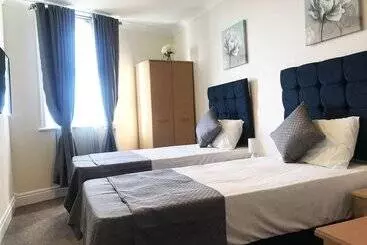 בית מלון כפרי Trivelles Seaview